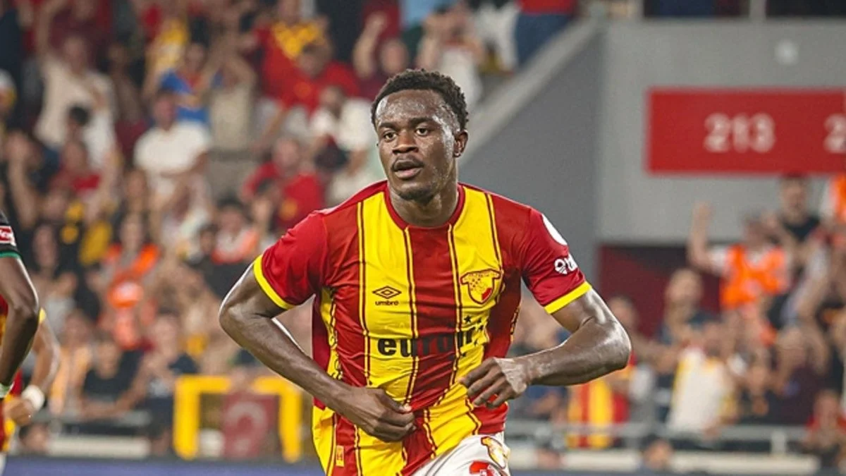 Anthony Dennis: Göztepe Talent in de Kijker van Galatasaray