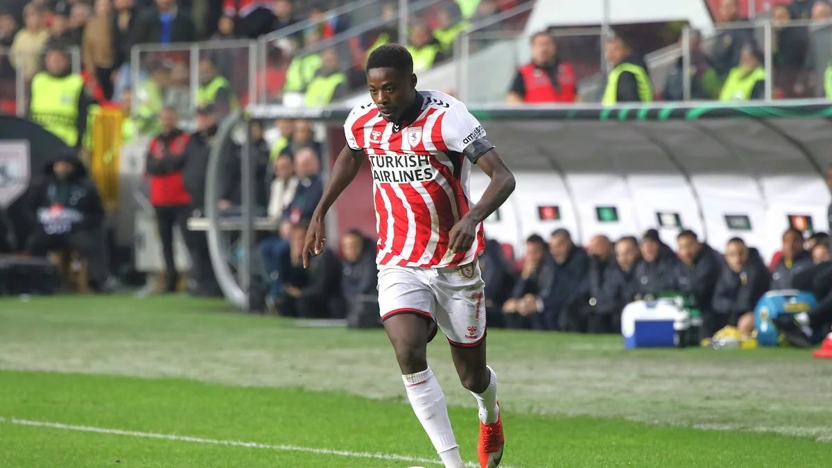 Fenerbahçe Bevestigt Transfer van Anthony Musaba