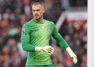 Beşiktaş Naboot Deense Keeper Filip Jörgensen van Chelsea
