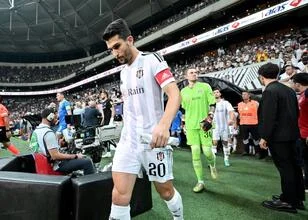 Necip Uysal reageert op Beşiktaş' beslissing