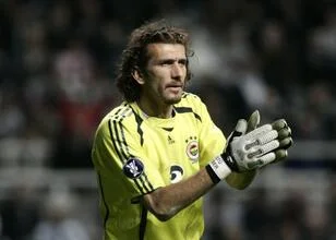 Rüştü Reçber toont steun aan Sadettin Saran