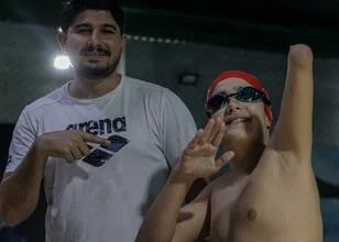 De dromen van de 11-jarige para zwemmer Muhammed Ali