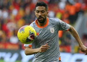 Caen verwelkomt Gaël Clichy als nieuwe trainer