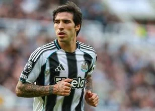 Pjanic adviseert Juventus om Tonali te verwerven