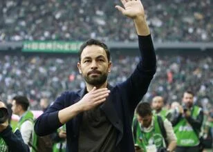 Kocaelispor steunt Selçuk İnan na sterke prestaties