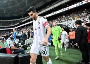 Necip Uysal: Een carrière vol toewijding en passie