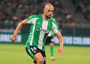 Amrabat verstoort Fenerbahçe's transfer van El Karouani