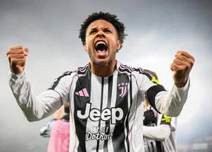 Fenerbahçe overweegt Weston McKennie als versterking voor het middenveld