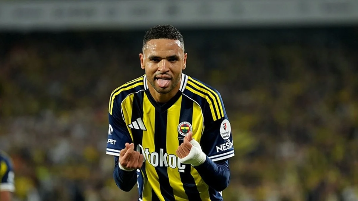 Fenerbahçe overweegt vertrek en-nesyri uit te stellen