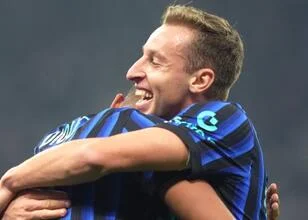 Galatasaray Trainer Okan Buruk onthult standpunt over Davide Frattesi