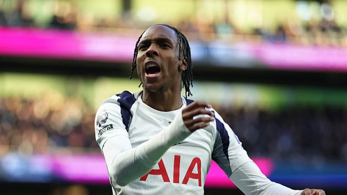 Galatasaray wil Mathys Tel aantrekken met officieel bod