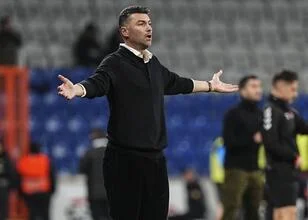 Gaziantep FK: Trainer Burak Yılmaz vastbesloten om winnaarsmentaliteit te behouden