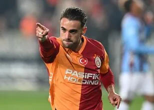 Yunus Akgün prijst Leroy Sané