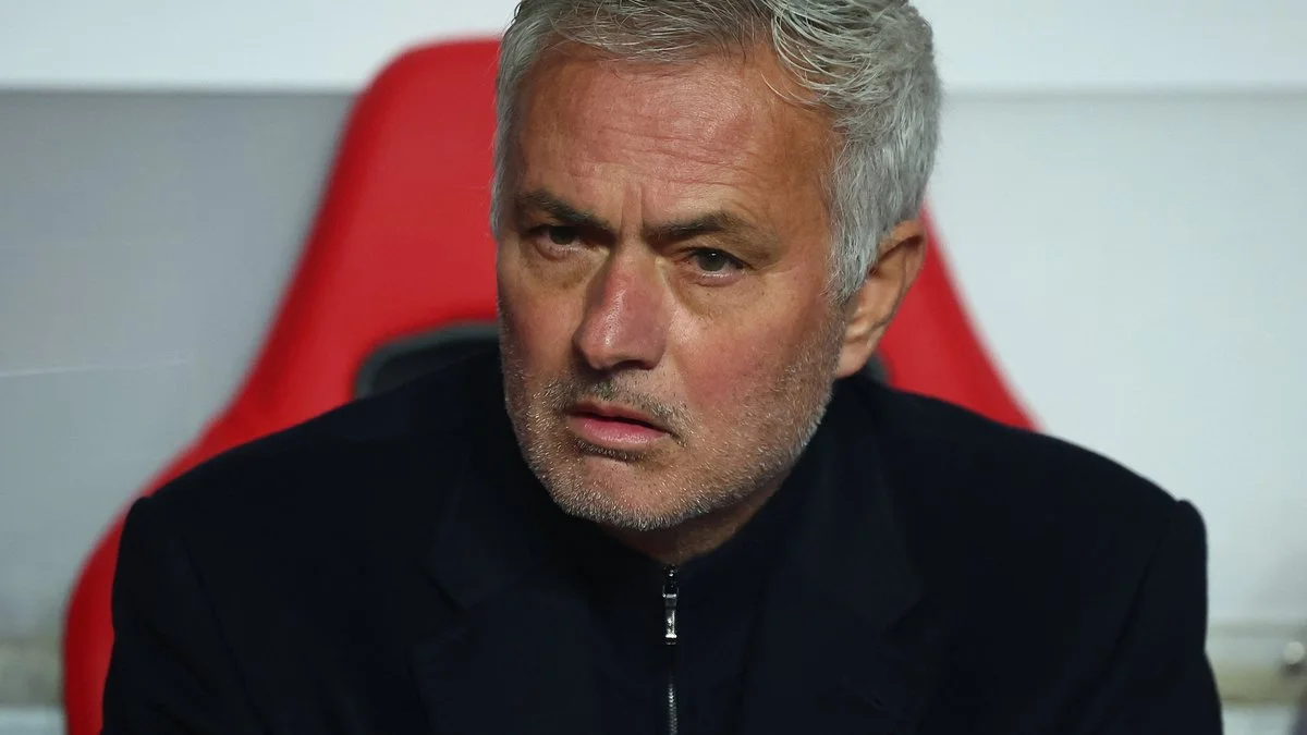 Mourinho's Benfica blokkeert Galatasaray bij spits