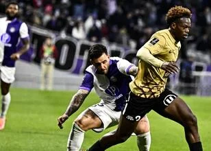 Trabzonspor richt zich op Franse linksback