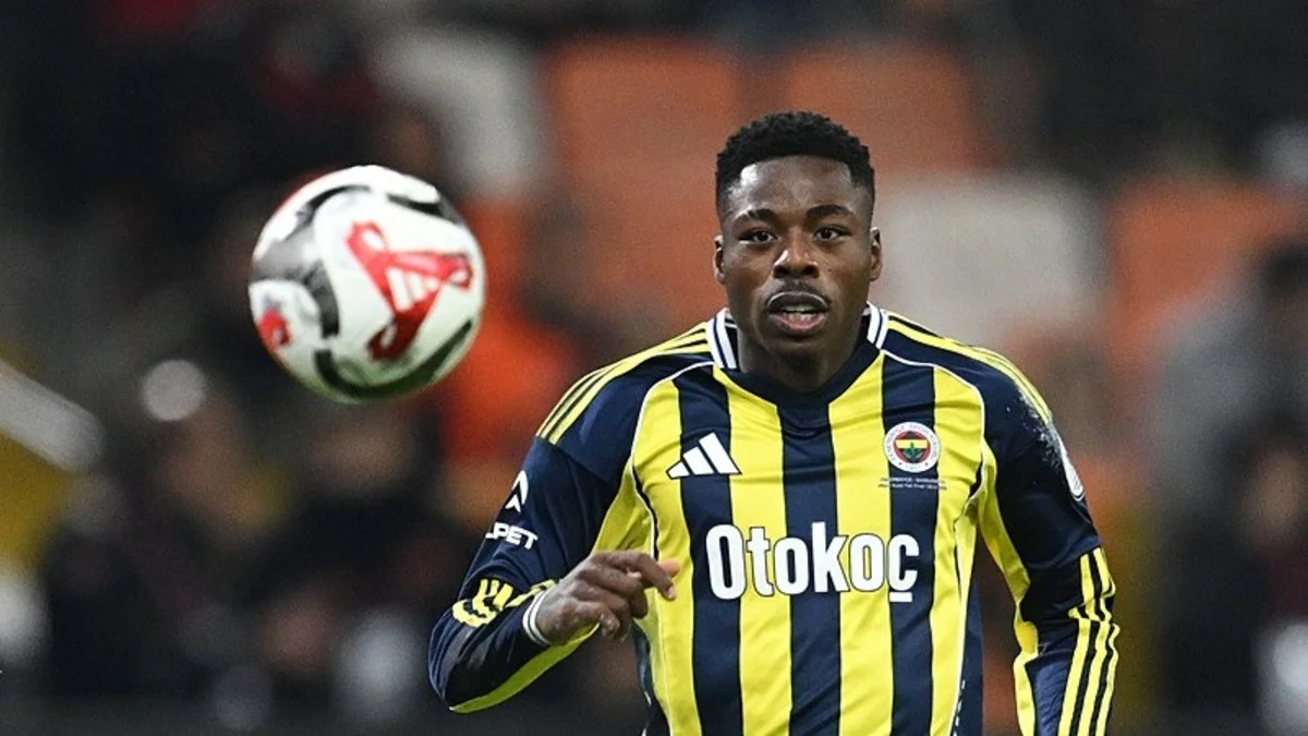 Anthony Musaba krijgt blessure bij Fenerbahçe