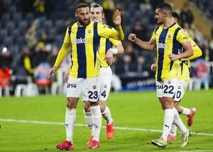Cenk Tosun verlaat Fenerbahçe