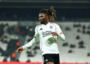El Bilal Toure breekt record met 9de bijdrage bij Beşiktaş