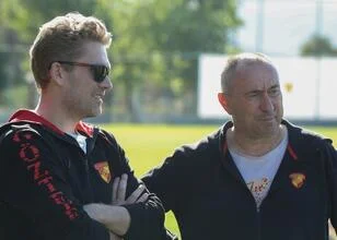 Göztepe voorzitter Ankersen steunt team en supporters