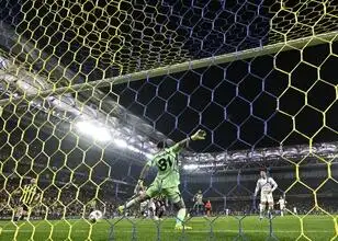 Fenerbahçe verliest van Aston Villa