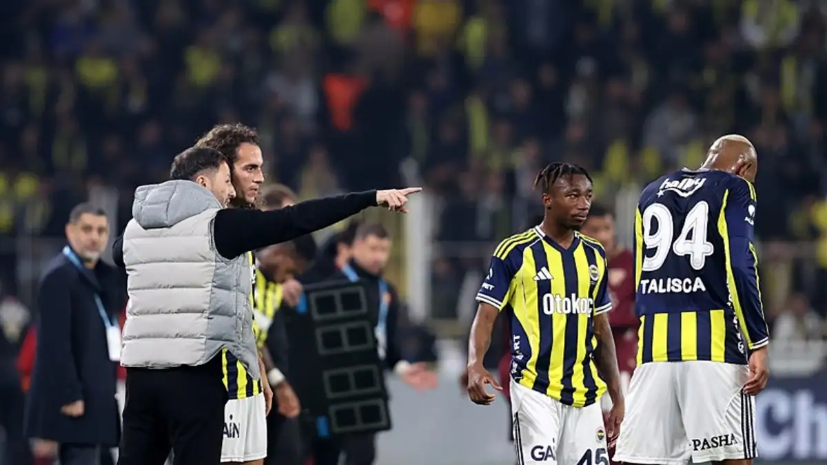 Fenerbahçe: Ahmet Çakar kritiseert Tedesco