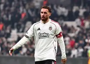 Orkun Kökçü scoort eerste doelpunt voor Beşiktaş