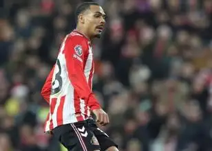 Beşiktaş wil 4 spelers uit Premier League