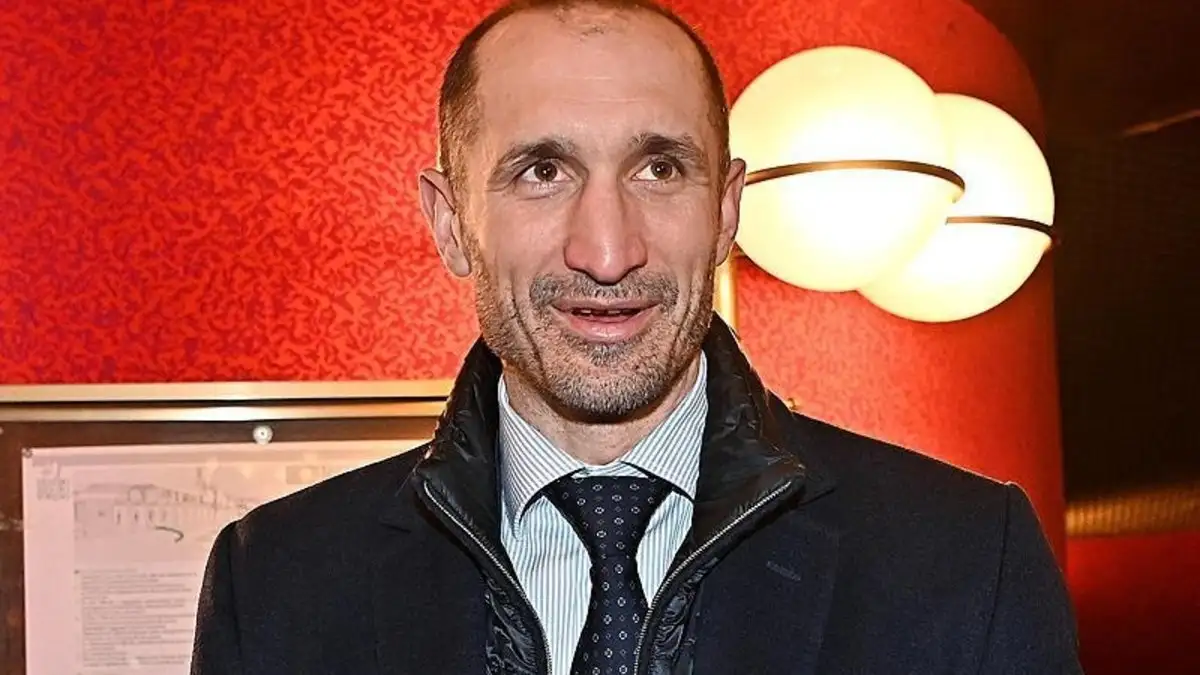 Chiellini over Galatasaray