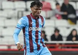 Chibuike Nwaiwu: Voetbal is zo'n spel