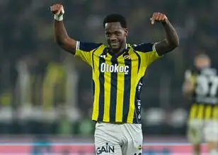 Jhon Duran naar Premier League?