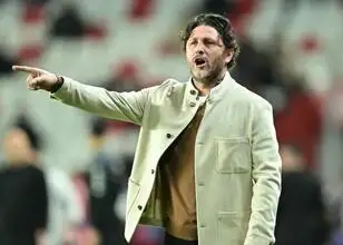 Trabzonspor zoekt 10-nummer