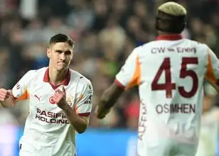 Liverpool overweegt Sallai als Geertruida niet haalbaar is