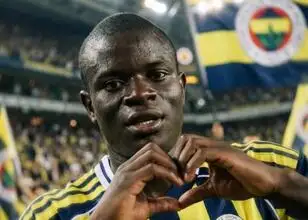 Fenerbahçe onderwerpt Kante aan medische keuring