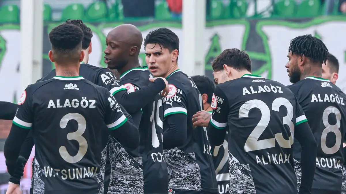 Iğdır FK verslaat Antalyaspor met 6-0