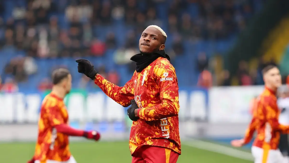 Galatasaray en Fenerbahçe in de strijd om Osimhen