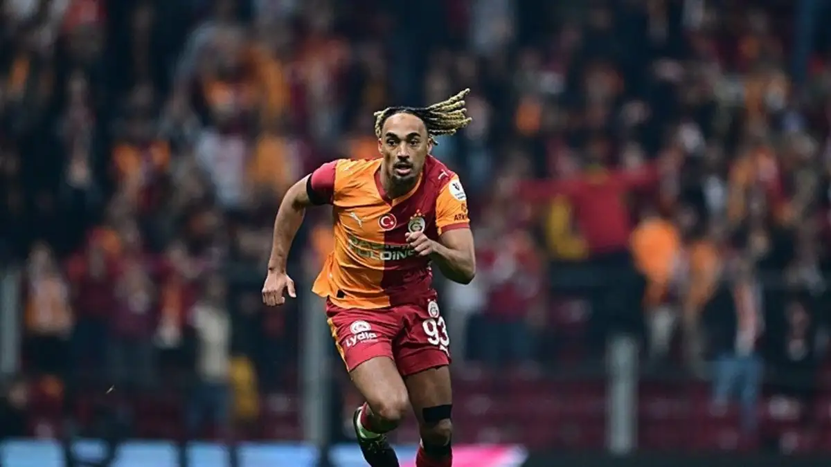 Lothar Matthaus over Sacha Boey