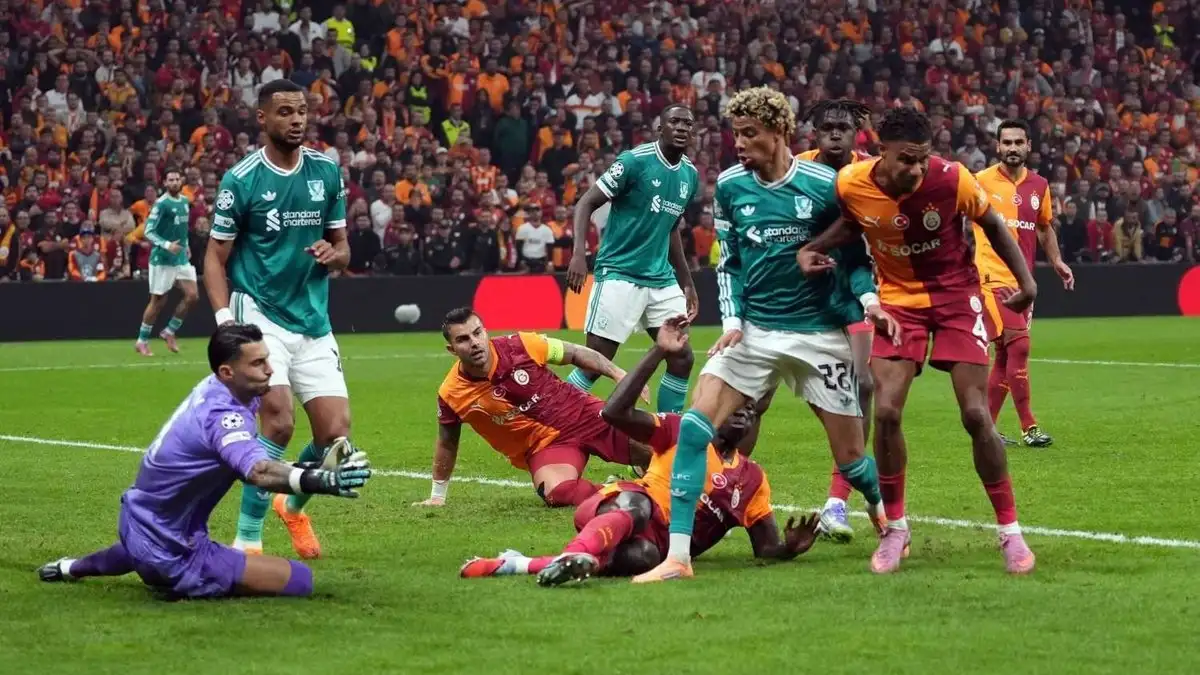 Galatasaray-spelers boos over uitspraken van Liverpool-legende