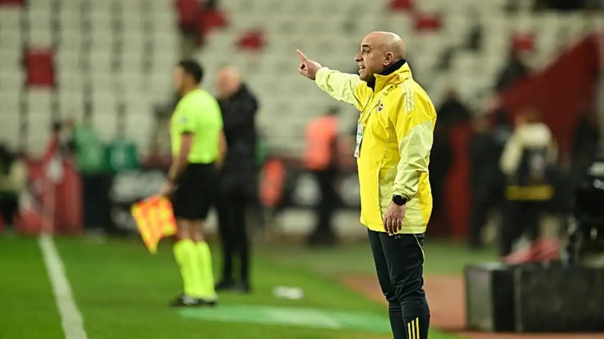 Fenerbahçe-assistent Göle over Semedo en late vervanging