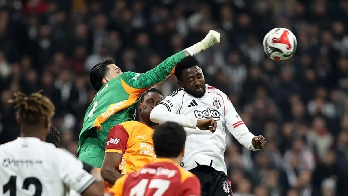 Uğurcan Çakır markeert Beşiktaş-Galatasaray derby met heldenprestatie! Schitterende statistieken