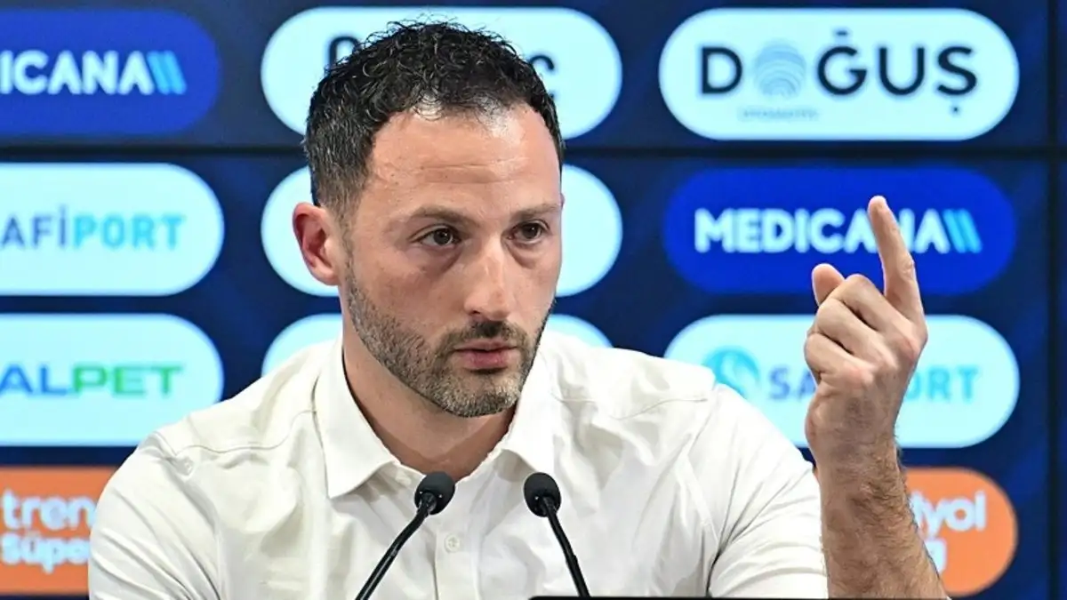 Tedesco: "Biz her maçta 3-4 gol atıyoruz ama çok kolay gol yiyoruz"