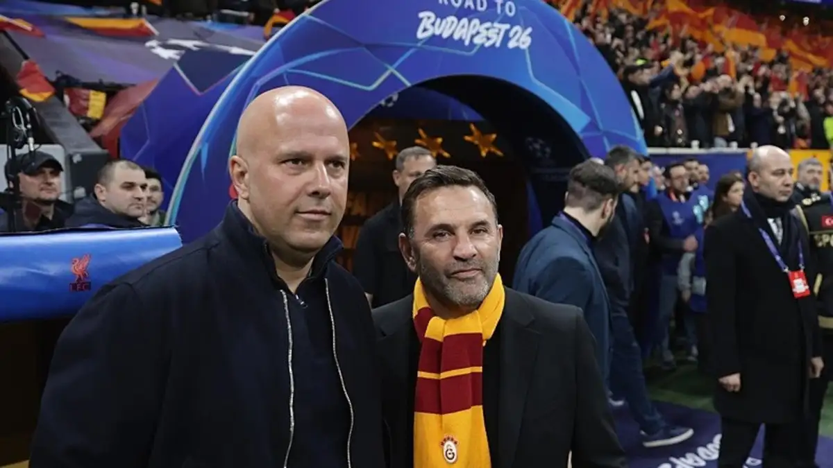 Okan Buruk verrast met beslissing voor wedstrijd tegen Liverpool! In plaats van Davinson...