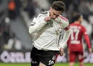 Orkun Kökçü: Meester van de statistieken in Süper Lig