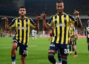 Archie Brown slaagt er na 11 jaar in om iets voor het eerst te bereiken!