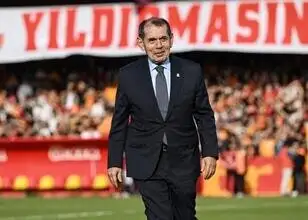 Dursun Özbek verandert bestuur: 90%!