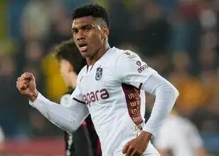Trabzonspor gebruikt veelzijdige spelers als joker bij beperkte selectie