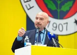 Woordenwisseling tijdens vergadering Fenerbahçe Hoge Divan Raad