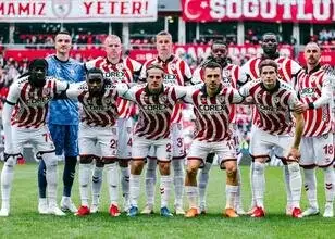 Tanguy Coulibaly: 'Onze verdediging in eerste helft was beslissend'