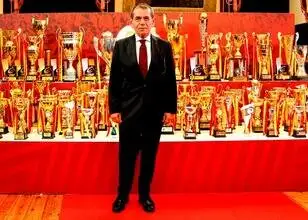 Dursun Özbeks tijdperk als meester