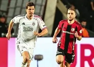 Salih Uçan: 'Dit is Beşiktaş, niemand kan ons verlaten'
