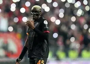 Victor Osimhen: "Onze excuses aan de fans"